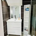 Pensionat Cocon St Hilaire, Maison Familiale Au Coeur De 4*