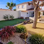 Cocon St Hilaire, Maison Familiale Au Coeur De Pensionat 4*