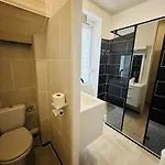 Cocon St Hilaire, Maison Familiale Au Coeur De 4*