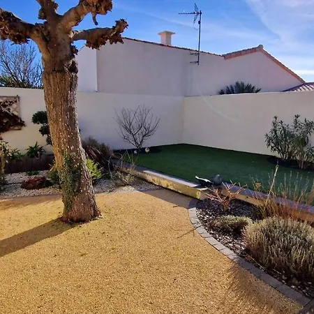 Cocon St Hilaire, Maison Familiale Au Coeur De 4*