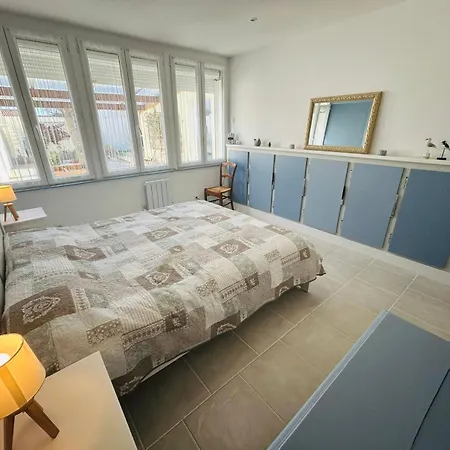 Cocon St Hilaire, Maison Familiale Au Coeur De 4*